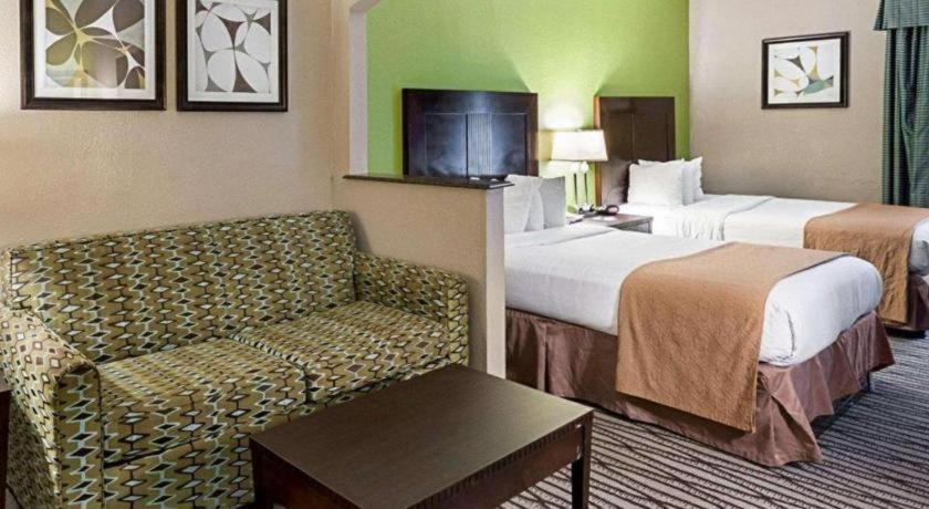 Quality Suites Sulphur Εξωτερικό φωτογραφία