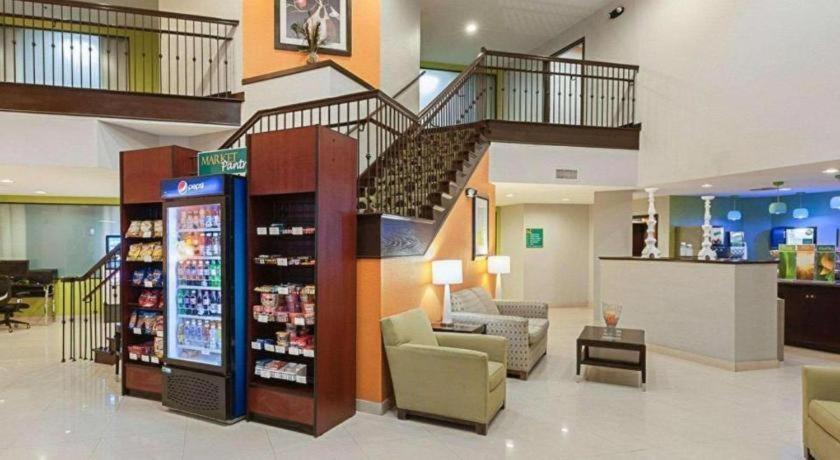 Quality Suites Sulphur Εξωτερικό φωτογραφία
