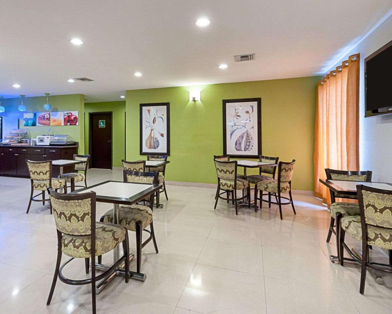 Quality Suites Sulphur Εξωτερικό φωτογραφία